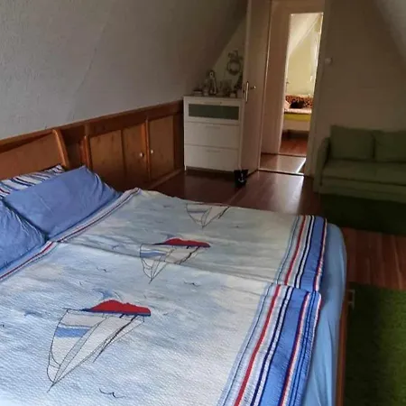 Schoenes 300 M Vom Freistrand Am Balaton